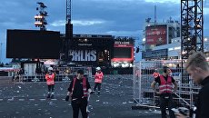 Эвакуация посетителей рок-фестиваля Rock am Ring Эвакуация посетителей рок-фестиваля Rock am Ring