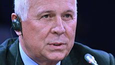 Генеральный директор государственной корпорации Ростех Сергей Чемезов на Санкт-Петербургском международном экономическом форуме 2017 Генеральный директор государственной корпорации Ростех Сергей Чемезов на Санкт-Петербургском международном экономическом форуме 2017