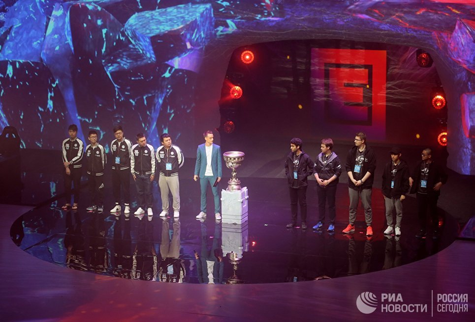 Церемония открытия турнира Epicenter на арене ВТБ Ледовый дворец в Москве Церемония открытия турнира Epicenter на арене ВТБ Ледовый дворец в Москве
