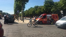 Спецслужбы в районе Елисейских полей в Париже. 19 июня 2017 Спецслужбы в районе Елисейских полей в Париже. 19 июня 2017
