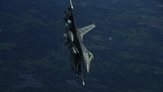 Истребитель НАТО F-16. Архивное фото Истребитель НАТО F-16. Архивное фото