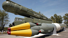 Ракетный комплекс средней дальности РСД-10 в музее на полигоне Капустин Яр Ракетный комплекс средней дальности РСД-10 в музее на полигоне Капустин Яр