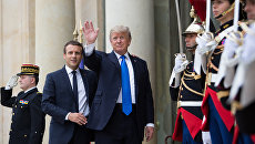 Дональд Трамп и Эммануэль Макрон во время встречи в Париже. 13 июля 2017 Дональд Трамп и Эммануэль Макрон во время встречи в Париже. 13 июля 2017