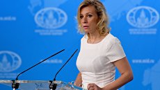 Официальный представитель министерства иностранных дел России Мария Захарова во время брифинга в Москве. 14 июля 2017 Официальный представитель министерства иностранных дел России Мария Захарова во время брифинга в Москве. 14 июля 2017