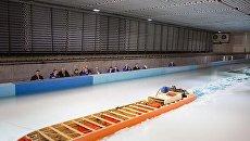 Модельные испытания ледокола проекта 10510 Лидер в ледовом бассейне Крыловского научного центра. Архивное фото Модельные испытания ледокола проекта 10510 Лидер в ледовом бассейне Крыловского научного центра. Архивное фото