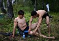 Военнослужащие вооруженных сил Казахстана во время пятого этапа Выход разведывательного соединения в район сбора после выполнения задачи на международном конкурсе Отличники войсковой разведки Международных армейских игр Военнослужащие вооруженных сил Казахстана во время пятого этапа Выход разведывательного соединения в район сбора после выполнения задачи на международном конкурсе Отличники войсковой разведки Международных армейских игр