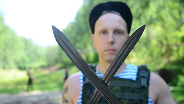 Подготовка казаков Бутырского хутора к дежурству. Архивное фото Подготовка казаков Бутырского хутора к дежурству. Архивное фото