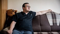 Врач Александр Волчек, который вживил себе под кожу шесть упрощающих жизнь чипов Врач Александр Волчек, который вживил себе под кожу шесть упрощающих жизнь чипов