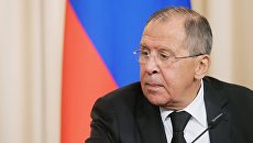 Министр иностранных дел РФ Сергей Лавров во время пресс-конференции по итогам встречи с министром иностранных дел Египта Самехом Шукри. 21 августа 2017 Министр иностранных дел РФ Сергей Лавров во время пресс-конференции по итогам встречи с министром иностранных дел Египта Самехом Шукри. 21 августа 2017