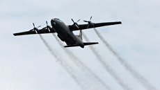 Военно-транспортный самолет Ан-12. Архивное фото Военно-транспортный самолет Ан-12. Архивное фото