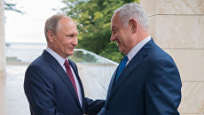 Президент РФ Владимир Путин и премьер-министр Израиля Биньямин Нетаньяху во время встречи. Архивное фото Президент РФ Владимир Путин и премьер-министр Израиля Биньямин Нетаньяху во время встречи. Архивное фото