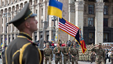 Военнослужащие стран НАТО на параде в честь Дня независимости в Киеве. Архивное фото Военнослужащие стран НАТО на параде в честь Дня независимости в Киеве. Архивное фото