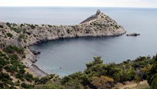 Мыс Капчик в Крыму. Архивное фото Мыс Капчик в Крыму. Архивное фото