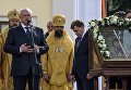 Во время крестного хода в честь дня перенесения мощей святого благоверного князя Александра Невского в Санкт-Петербурге Во время крестного хода в честь дня перенесения мощей святого благоверного князя Александра Невского в Санкт-Петербурге