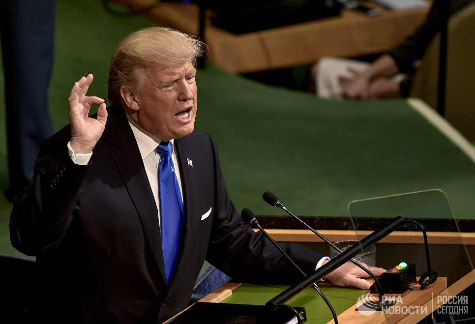 Президент США Дональд Трамп выступает на заседании Генеральной Ассамблеи ООН в Нью-Йорке. 19 сентября 2017 Президент США Дональд Трамп выступает на заседании Генеральной Ассамблеи ООН в Нью-Йорке. 19 сентября 2017