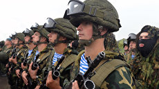 Военнослужащие во время совместных стратегических учений вооруженных сил Республики Белоруссия и Российской Федерации Запад-2017. 20 сентября 2017 Военнослужащие во время совместных стратегических учений вооруженных сил Республики Белоруссия и Российской Федерации Запад-2017. 20 сентября 2017