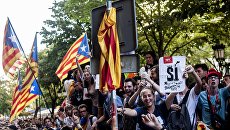 Участники акции протеста в Барселоне. 20 сентября 2017 Участники акции протеста в Барселоне. 20 сентября 2017