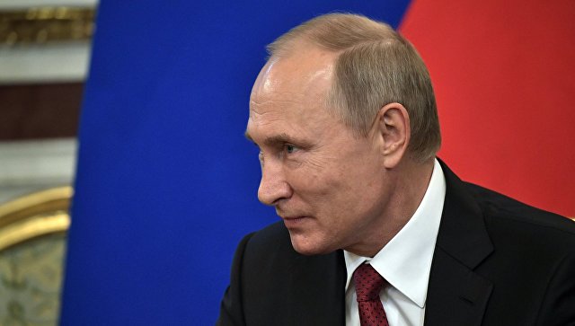 Владимира Путина с днем рождения по телефону поздравили 11 президентов — Кремль