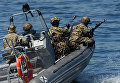 Морской спецназ на генеральной репетиции парада кораблей и военно-спортивного праздника, посвященных Дню Военно-морского флота России, во Владивостоке Морской спецназ на генеральной репетиции парада кораблей и военно-спортивного праздника, посвященных Дню Военно-морского флота России, во Владивостоке