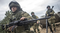 Военнослужащие в ходе учений. Архивное фото Военнослужащие в ходе учений. Архивное фото