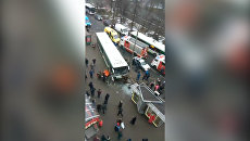 Автобус сбил людей у метро Сходненская в Москве. Кадры с места ДТП Автобус сбил людей у метро Сходненская в Москве. Кадры с места ДТП