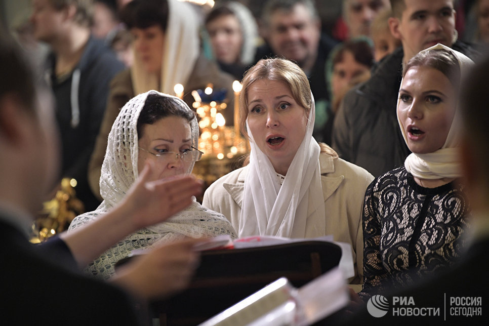 Рождественское богослужение в церкви Святых и Праведных Симеона Богоприимца и Анны Пророчицы в Санкт-Петербурге. Рождественское богослужение в церкви Святых и Праведных Симеона Богоприимца и Анны Пророчицы в Санкт-Петербурге.
