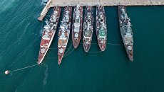 Военные корабли, принадлежащие Украине, в Крыму. Архивное фото Военные корабли, принадлежащие Украине, в Крыму. Архивное фото