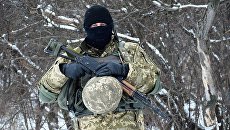 Военнослужащий вооруженных сил Украины на линии разграничения в Донбассе. Январь 2018 Военнослужащий вооруженных сил Украины на линии разграничения в Донбассе. Январь 2018