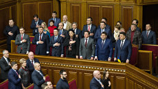 Министры в правительственной ложе парламента во время заседания Верховной рады Украины в Киеве Министры в правительственной ложе парламента во время заседания Верховной рады Украины в Киеве