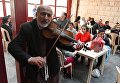 В благотворительной столовой при греко-католической церкви в ливанском городе Захия В благотворительной столовой при греко-католической церкви в ливанском городе Захия
