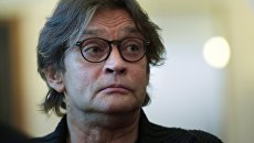 Народный артист РФ Александр Домогаров. Архивное фото Народный артист РФ Александр Домогаров. Архивное фото
