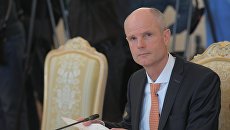 Министр иностранных дел Нидерландов Стеф Блок во время встречи в Москве с министром иностранных дел РФ Сергеем Лавровым. 13 апреля 2018 Министр иностранных дел Нидерландов Стеф Блок во время встречи в Москве с министром иностранных дел РФ Сергеем Лавровым. 13 апреля 2018