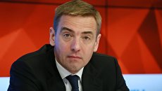 Cтатс-секретарь, заместитель министра промышленности и торговли РФ Виктор Евтухов. Архивное фото Cтатс-секретарь, заместитель министра промышленности и торговли РФ Виктор Евтухов. Архивное фото