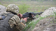Украинский военнослужащий. Архивное фото Украинский военнослужащий. Архивное фото