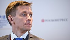 Министр цифрового развития, связи и массовых коммуникаций РФ Константин Носков на Петербургском международном экономическом форуме. 24 мая 2018 Министр цифрового развития, связи и массовых коммуникаций РФ Константин Носков на Петербургском международном экономическом форуме. 24 мая 2018