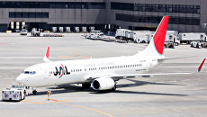 Самолет японской авиакомпании JAL. Архивное фото Самолет японской авиакомпании JAL. Архивное фото