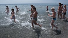 Дети в Евпатории Дети в Евпатории
