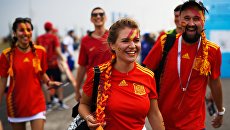 Болельщики сборной Испании перед матчем группового этапа чемпионата мира по футболу между сборными Португалии и Испании Болельщики сборной Испании перед матчем группового этапа чемпионата мира по футболу между сборными Португалии и Испании