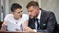 Депутат Верховной рады Украины Надежда Савченко, во время заседания в Шевченковском районном суде города Киева. 22 июня 2018 Депутат Верховной рады Украины Надежда Савченко, во время заседания в Шевченковском районном суде города Киева. 22 июня 2018