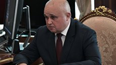 ВРИО губернатора Кемеровской области Сергей Цивилёв во время встречи с Владимиром Путиным. 25 июня 2018 ВРИО губернатора Кемеровской области Сергей Цивилёв во время встречи с Владимиром Путиным. 25 июня 2018