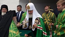 Патриарх Московский и всея Руси Кирилл во время посещения Спасо-Преображенского Валаамского ставропигиального монастыря в день церковного празднования памяти преподобных Сергия и Германа Патриарх Московский и всея Руси Кирилл во время посещения Спасо-Преображенского Валаамского ставропигиального монастыря в день церковного празднования памяти преподобных Сергия и Германа