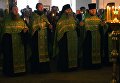 Священнослужители во время вечерней службы в Спасо-Преображенском соборе в день празднования памяти преподобных Сергия и Германа Валаамских Священнослужители во время вечерней службы в Спасо-Преображенском соборе в день празднования памяти преподобных Сергия и Германа Валаамских