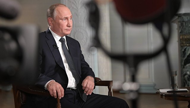 Президент РФ Владимир Путин во время интервью Fox News в Хельсинки. 16 июля 2018