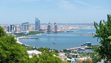Панорама города Баку и Бакинской бухты в Каспийском море. Архивное фото Панорама города Баку и Бакинской бухты в Каспийском море. Архивное фото