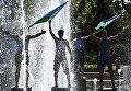Десантники в Парке культуры и отдыха имени Горького в Москве Десантники в Парке культуры и отдыха имени Горького в Москве