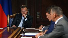 Председатель правительства РФ Дмитрий Медведев проводит совещание с вице-премьерами РФ. 6 августа 2018 Председатель правительства РФ Дмитрий Медведев проводит совещание с вице-премьерами РФ. 6 августа 2018