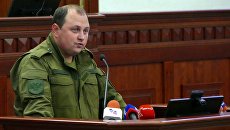 Исполняющий обязанности главы Донецкой народной республики Дмитрий Трапезников на церемонии представления депутатам Народного совета ДНР. 1 сентября 2018 Архивное фото Исполняющий обязанности главы Донецкой народной республики Дмитрий Трапезников на церемонии представления депутатам Народного совета ДНР. 1 сентября 2018 Архивное фото