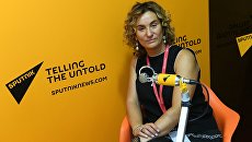 Председатель правления киностудии Союзмультфильм Юлиана Слащева в радиорубке Sputnik на площадке IV Восточного экономического форума Председатель правления киностудии Союзмультфильм Юлиана Слащева в радиорубке Sputnik на площадке IV Восточного экономического форума