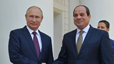 Президент РФ Владимир Путин и президент Арабской Республики Египет Абдель Фаттах ас-Сиси во время встречи. 17 октября 2018 Президент РФ Владимир Путин и президент Арабской Республики Египет Абдель Фаттах ас-Сиси во время встречи. 17 октября 2018