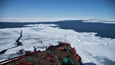 Атомный ледокол Ямал в Карском море. Архивное фото Атомный ледокол Ямал в Карском море. Архивное фото